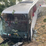 havacilik personelini tasiyan otobus sarampole dustu 8 yarali z8a43EDK