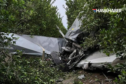 adanada egitim ucagi dustu 2 kisi yaralandi IYluOt4A