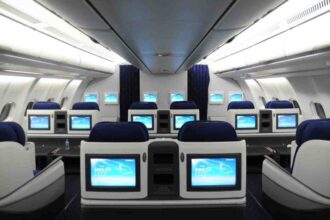 air china ucagi neden rusyaya acil inis yapti DYCejSS9