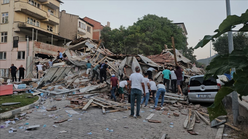 balikesirde 61 buyuklugunde deprem deprem sonrasi heastan aciklama eJtbqApu