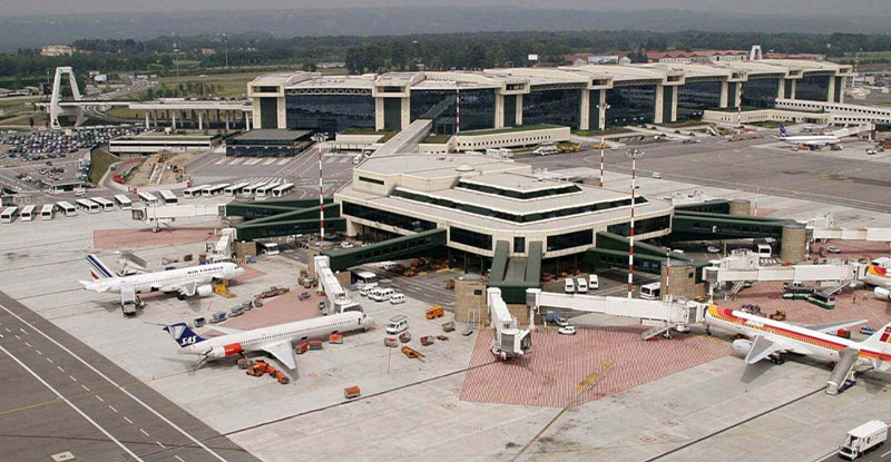 milano malpensa havalimaninda yangin panigi terminal kapatildi 9uYWlNNI