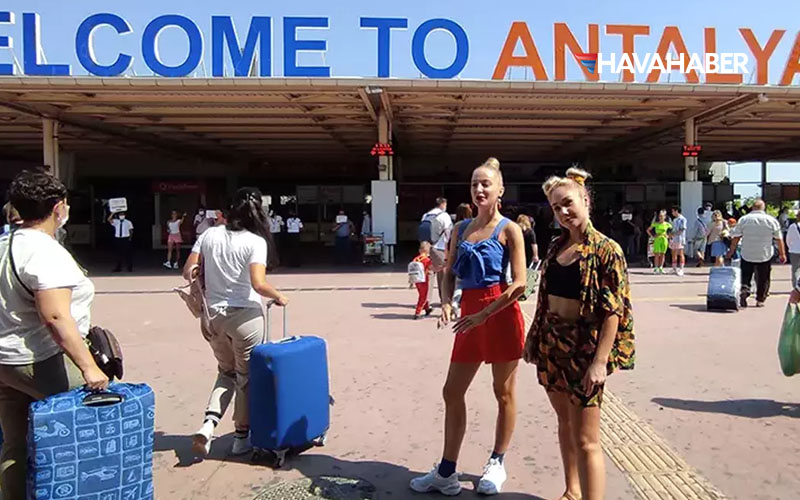 turkiye acik ara ilk sirada 26 milyon rus turist turkiyeye seyahat etti OUpRHLZp