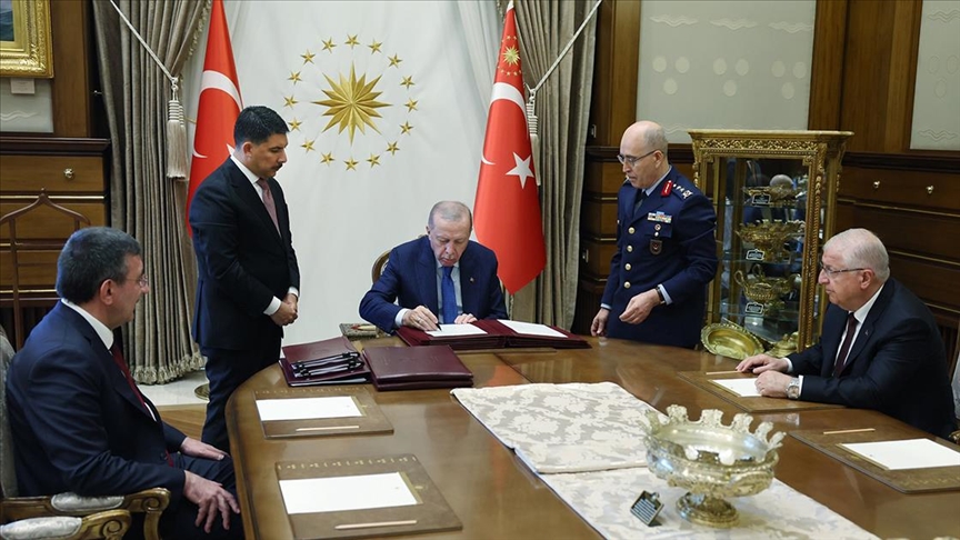 yas kararlari aciklandi hava kuvvetleri komutani orgeneral ziya cemal kadioglunun gorev suresi uzatildi tLYtuwNJ
