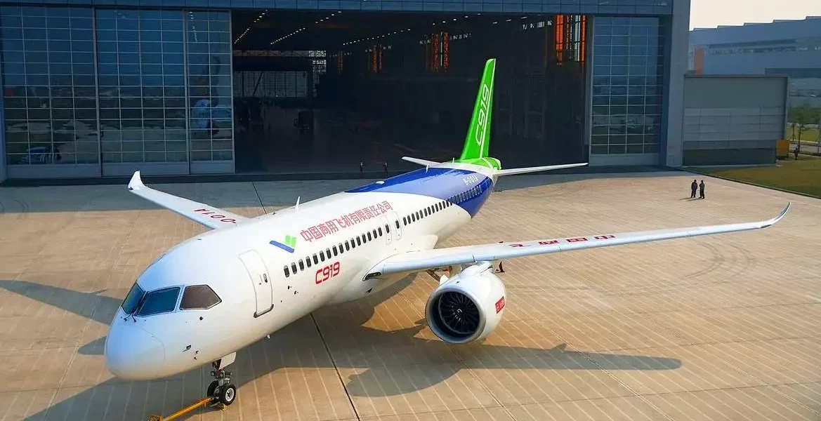 air cambodia neden boeing ve airbus yerine cinli comaci secti NfAGNj81