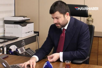 thyden boeing alimi icin aciklama thy iletisim baskani yahya ustun boeing ucaklarinin alimi uzun NwPMz9u2